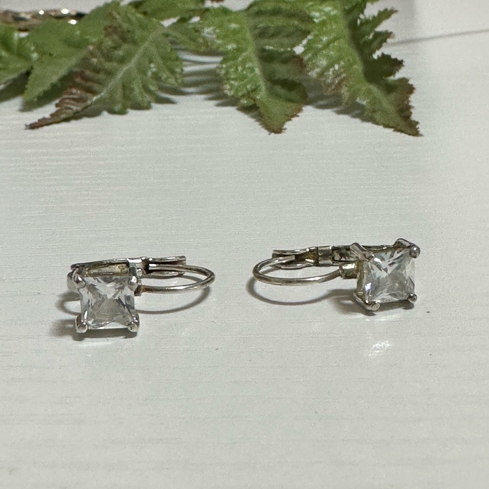 Square drop crystal earrings